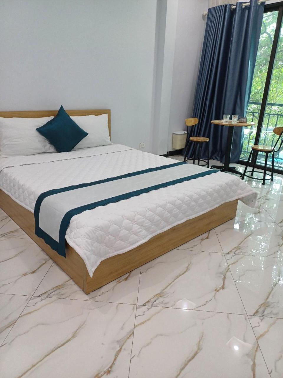 Hotel Hoa Ban Ha Noi Hanoi Buitenkant foto